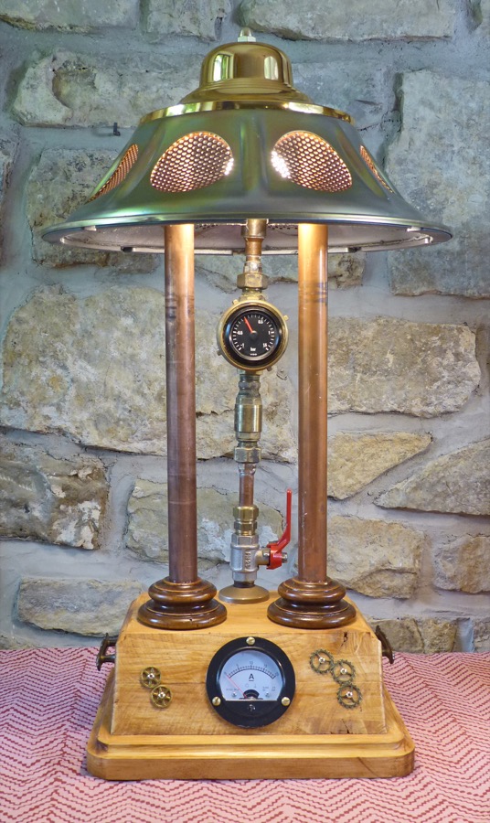 Steampunk Lamp 46_0372_900.jpg